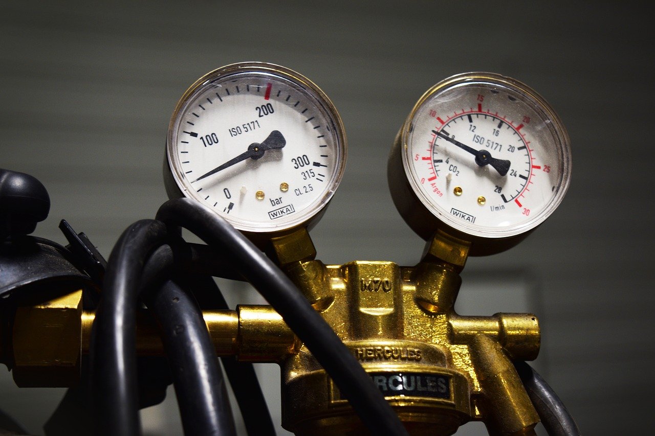 Comment régler un réducteur de pression d'eau ? - Le blog des artisans du  bâtiment